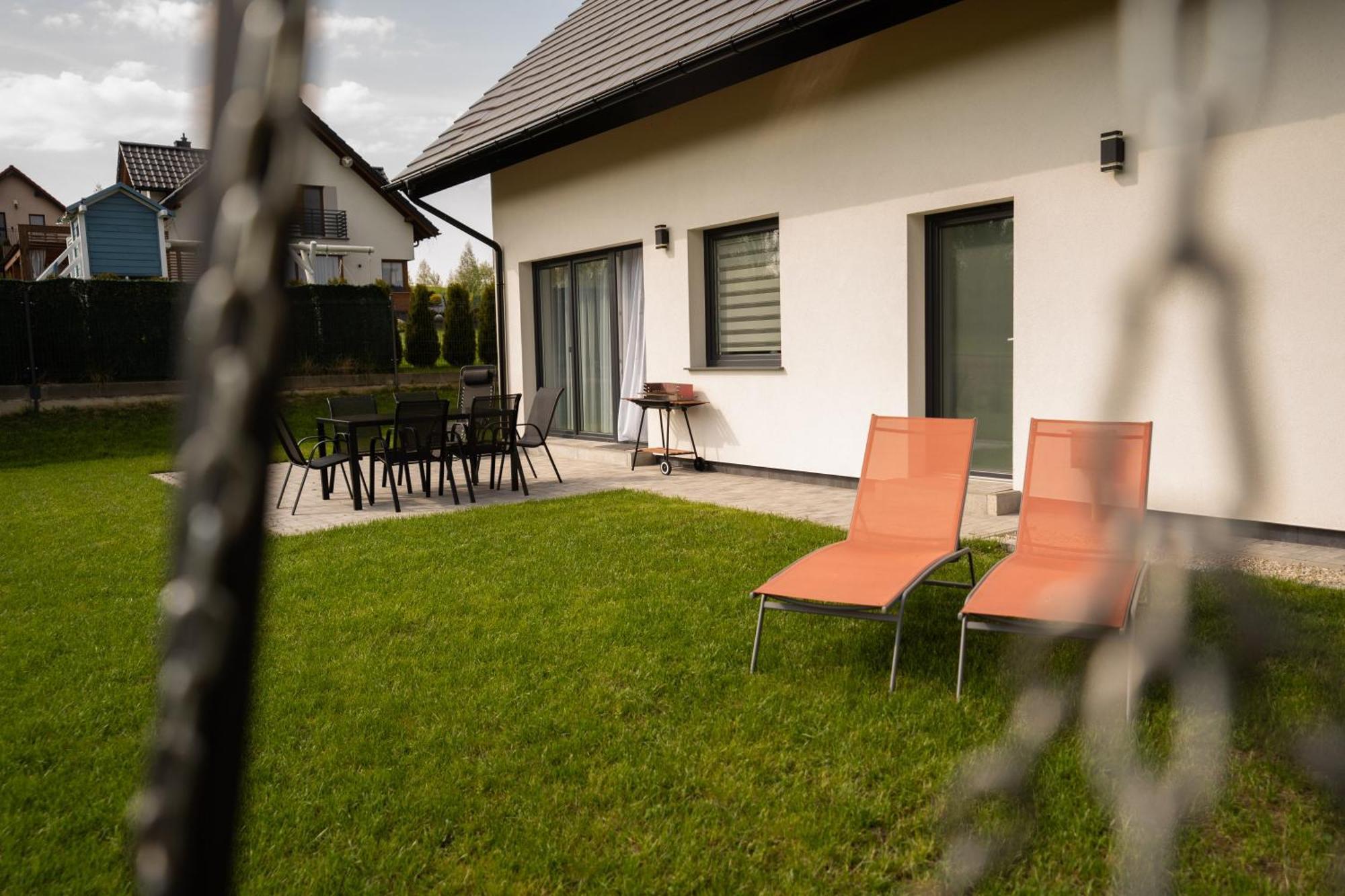 Apartamenty Kaszuba Хмелно Екстериор снимка
